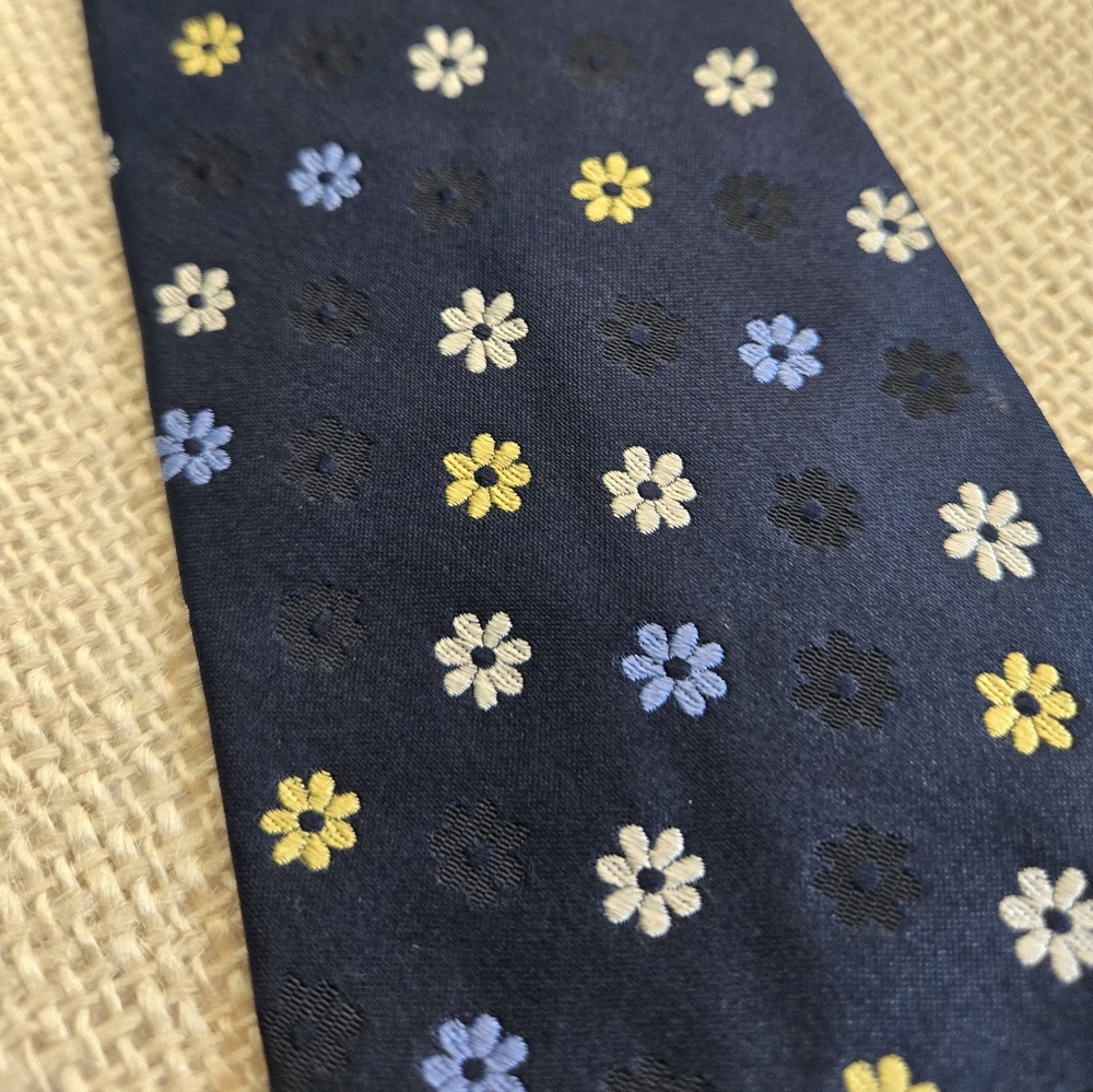Tommy Hilfiger Flower Tie Blue Yellow Silver